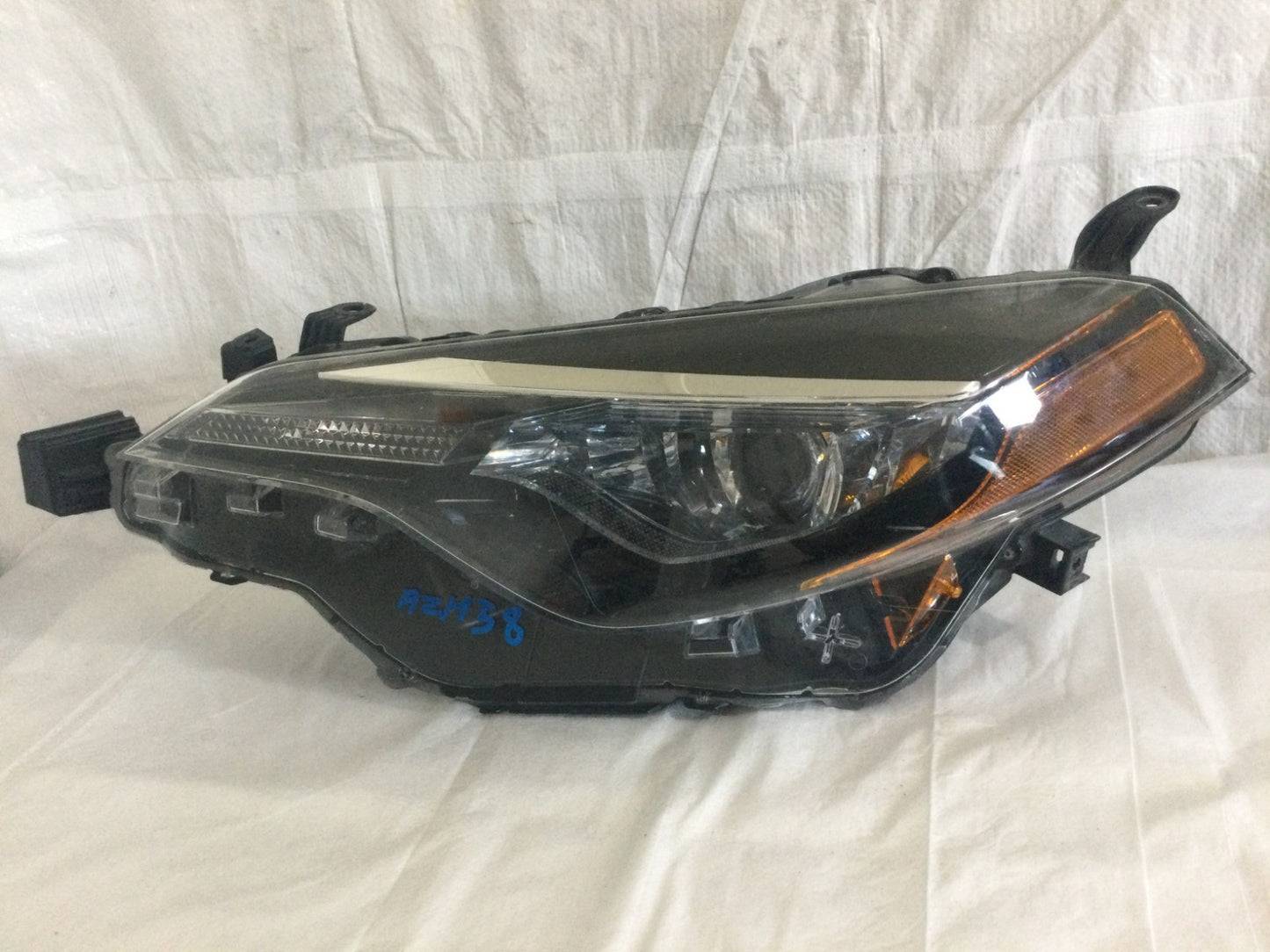 2017-2019 Toyota Corolla Left Drivers LH Side LED Headlight OEM