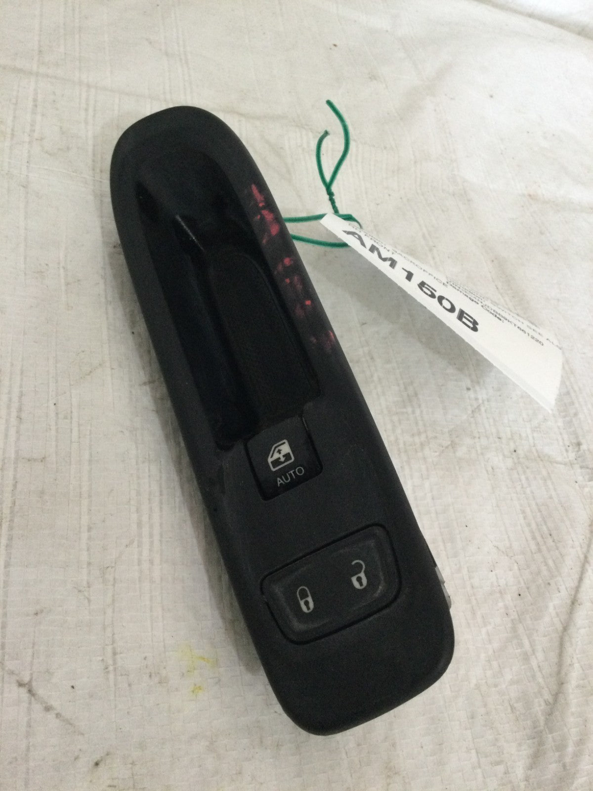 2019 Jeep Compass Front Right Door Switch And Bezel OEM 6BZ29LXHAA