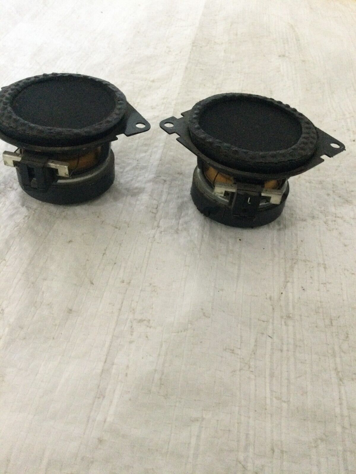 2007 Dodge Nitro Infinity Speaker OEM 05064204AB