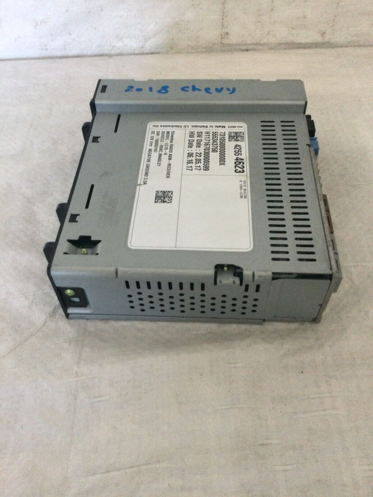 2018 Chevrolet Silverado 1500 Audio Equipment Radio Receiver 42554623 OEM