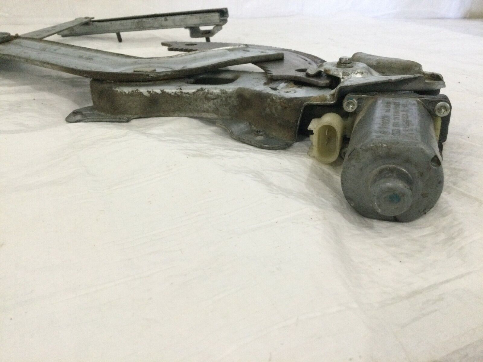 2007 Dodge Ram 3500 Front Left Window Door Regulator OEM