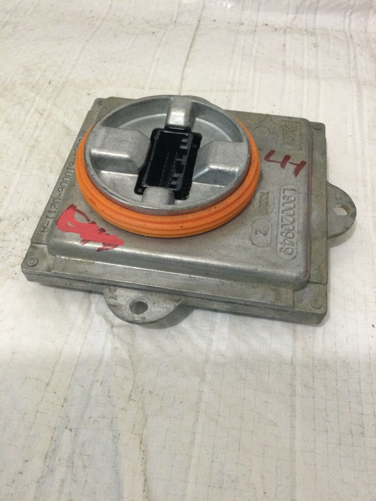 2017 GMC Sierra 3500 Left Headlamp Ballast Module OEM L90020949