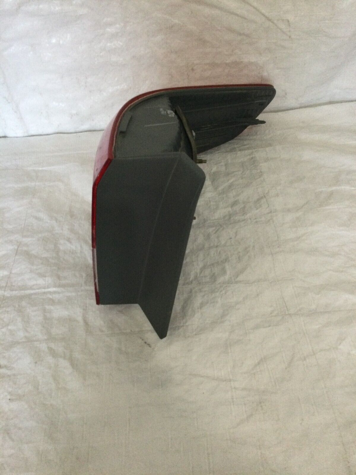 2003-2005 Honda Accord Sedan Left Rear Driver Side Tail Light Assembly OEM LH