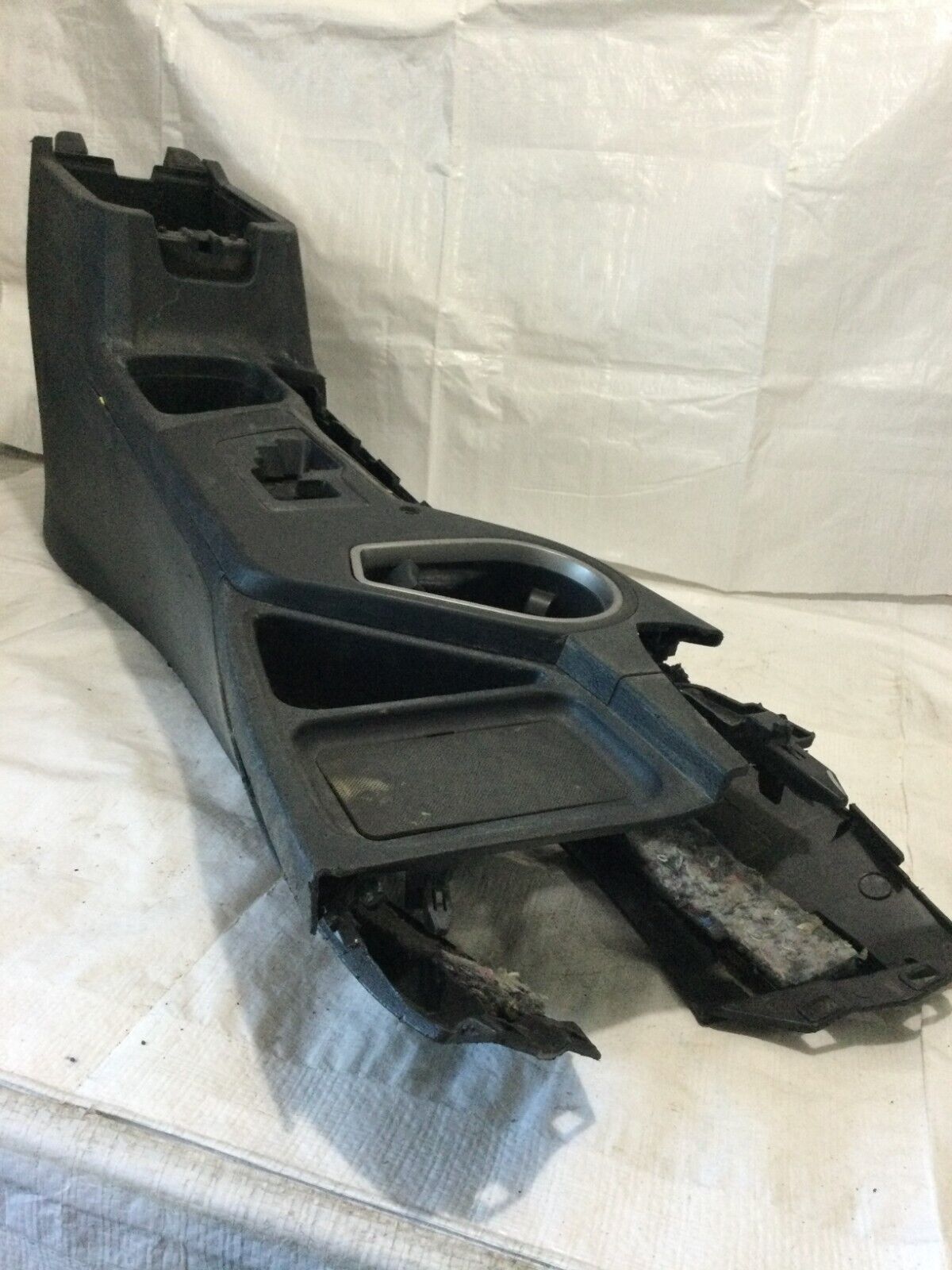 2016-2018 Toyota RAV4 Front Centre Floor Console LID W/O Sliding Armrest OEM