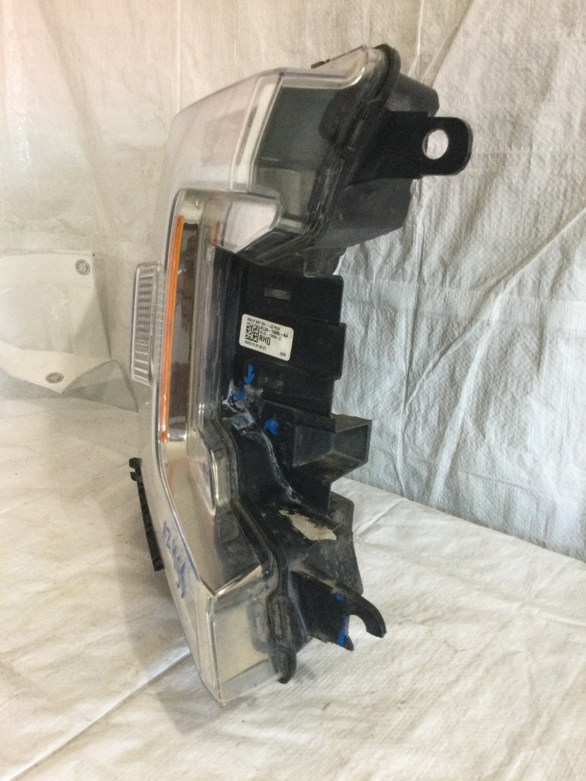 2018-2020 Ford F150 Passenger Right Headlight OEM KL34-13005-AA MARKED DAMAGE