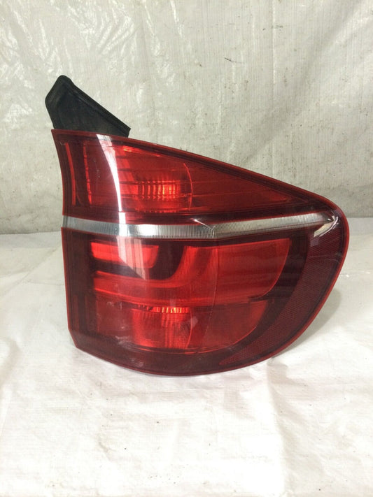 2011-2014 BMW X5 E70 Rear Right Passenger Side outer Tail light Lamp OEM 7227792