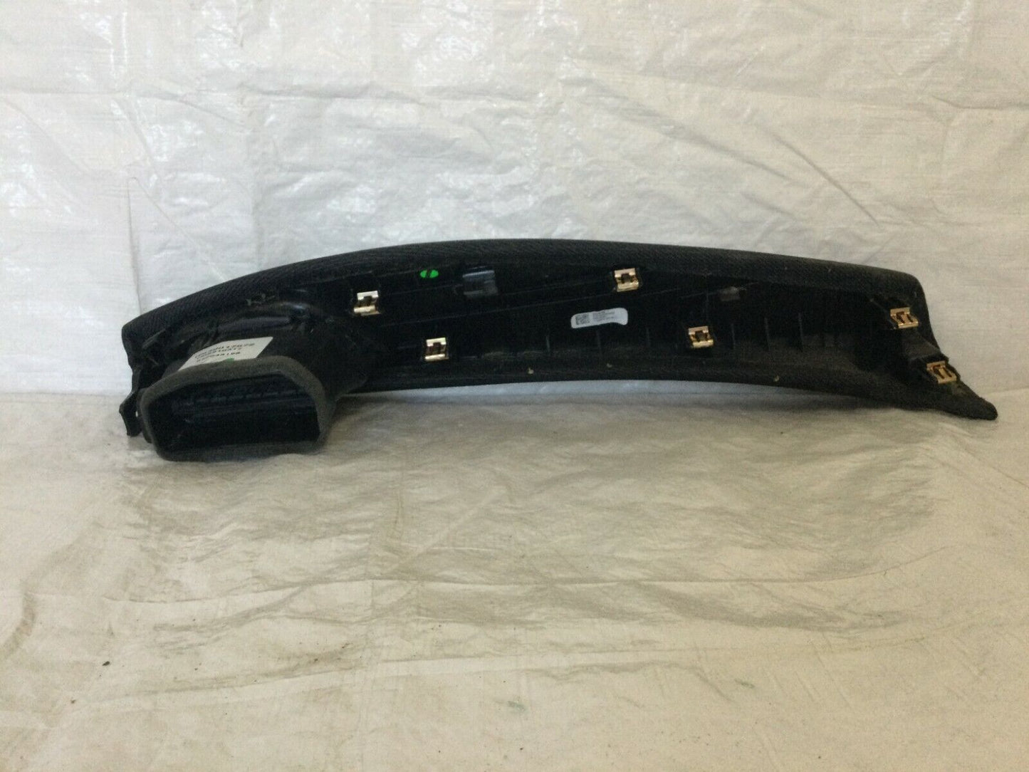 2016-2019 Chevy Cruze Right Passenger Dash Trim Panel Cover Vent 39017672 OEM