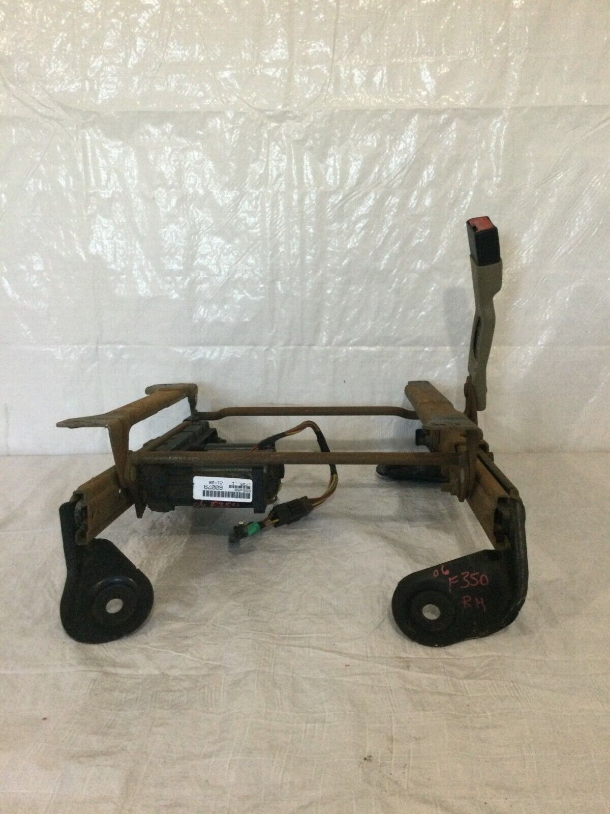 2005 Ford F350SD Front Right Passenger Power Seat Track w/ Motors OEM