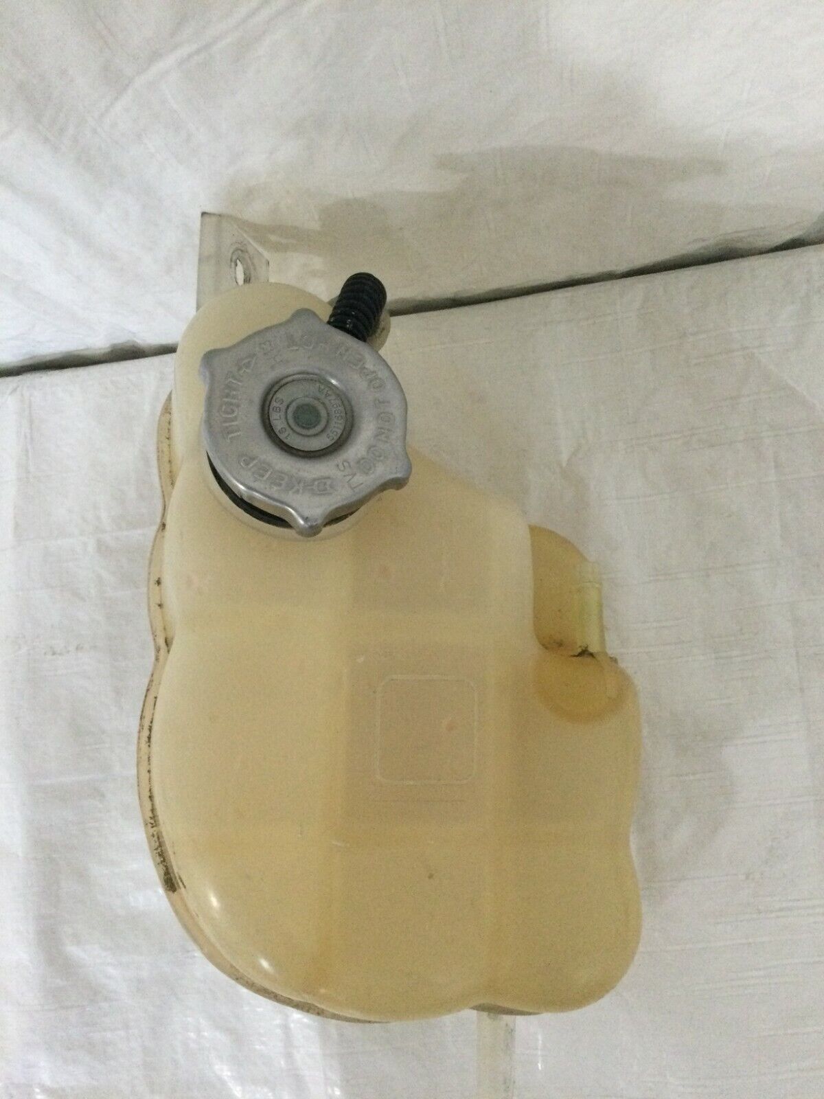 2019 Dodge Journey 3.6L Coolant Overflow Recovery Tank With Cap OEM