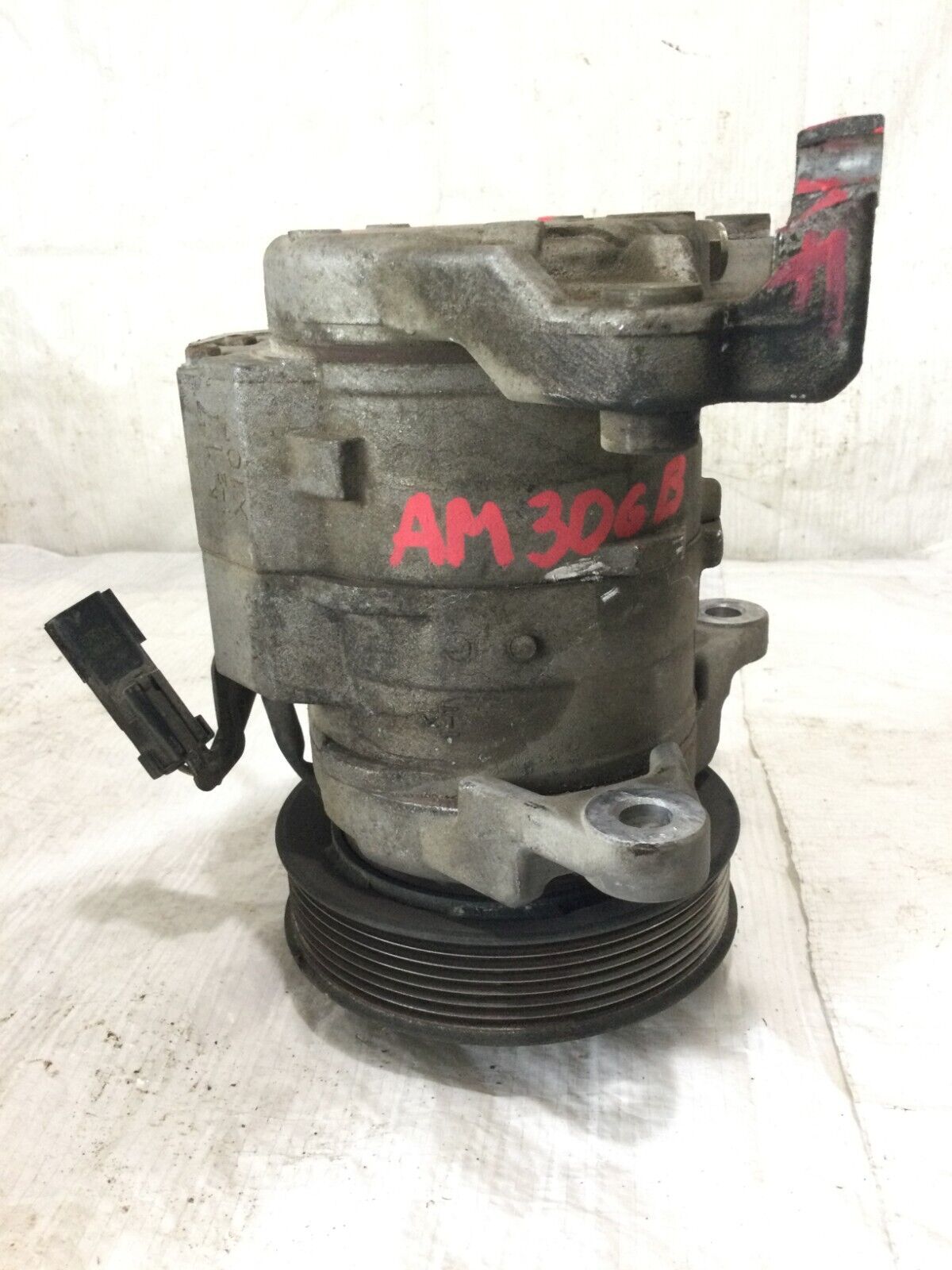 2004 Dodge Ram 1500  A/C Air Compressor 5.7L 447220-4821 OEM