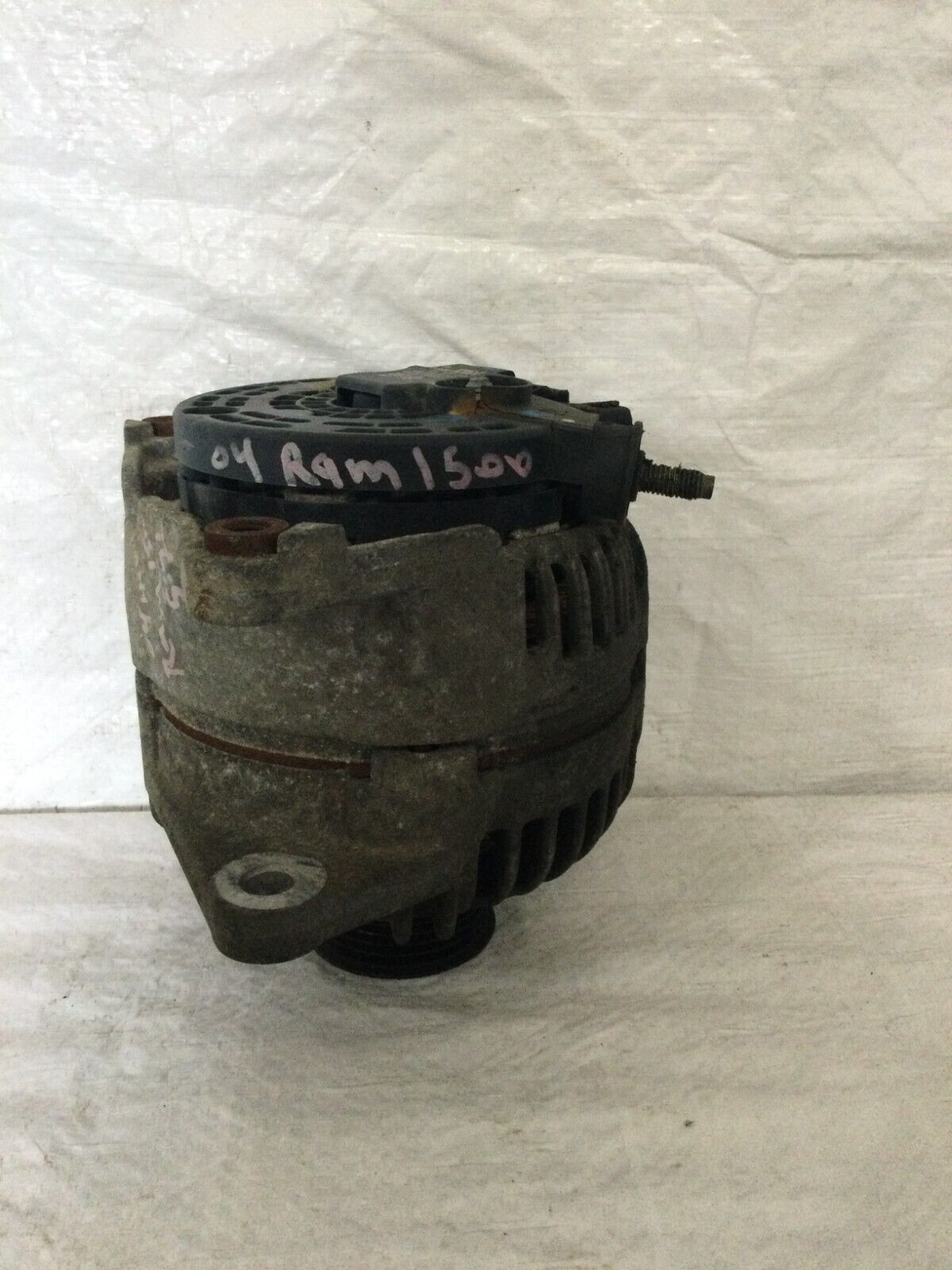 2004 Dodge Ram 1500 Alternator Motor OEM 5.7L 56028699AA