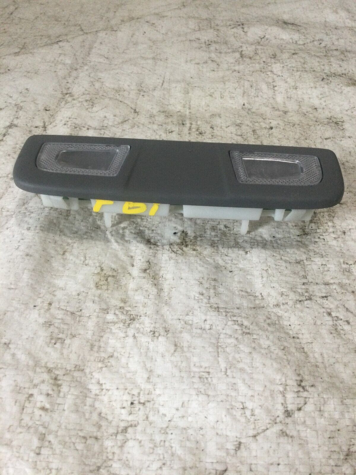 2021 GMC Sierra 3500 Led Rear Seat Position Center Reading Lamp Gray 84580394 OE