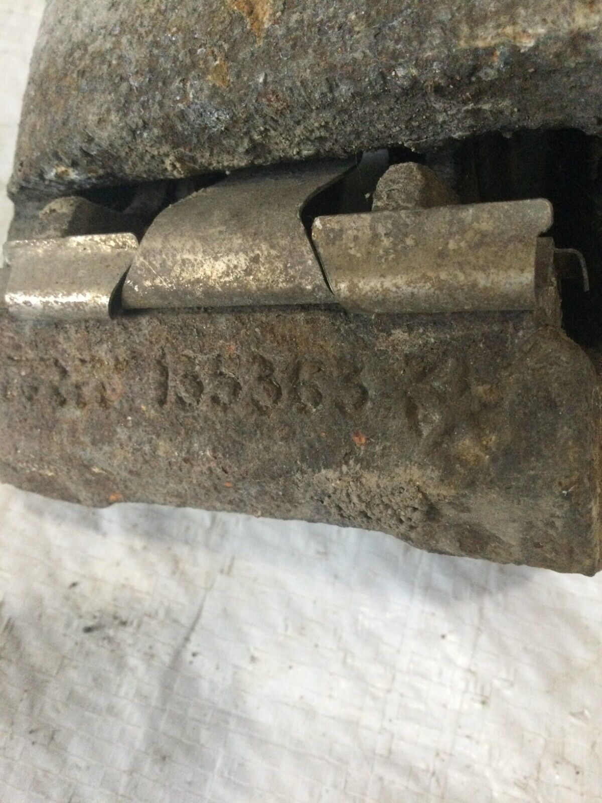 2004 - 2006 Dodge  Ram 1500 Rear Left  Brake  Caliper OEM