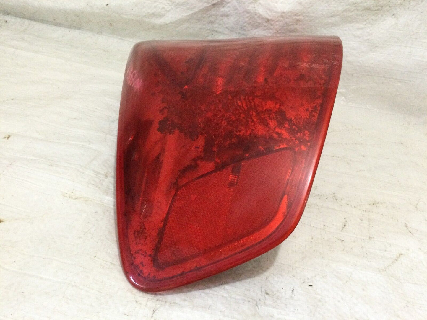2004 Infinity  G35 Left  Driver Side Taillight  Assembly