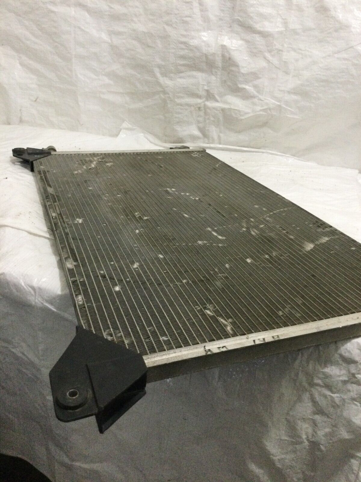 2002 GMC Sierra 1500 6.0L A/T Radiator Assembly OEM