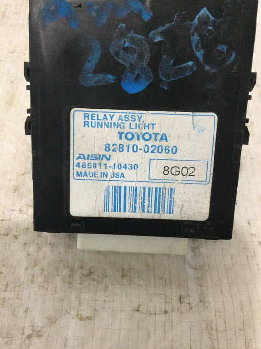 2009 Toyota Coroll Running Light Relay Module 82810-02060 OEM