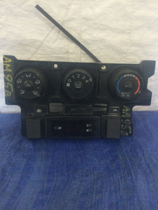 2009 Toyota Matrix A/C Heater Climate Control Unit OEM 55406-02270