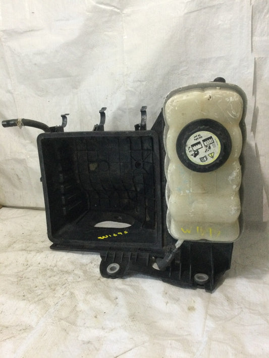 2008 Ford F250SD Air Intake Cleaner Box Coolant Bottle OEM