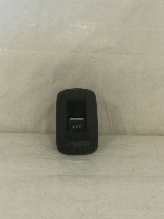 2012 Ford Taurus BB5T-14529-BDW Right Passenger Window Switch OEM
