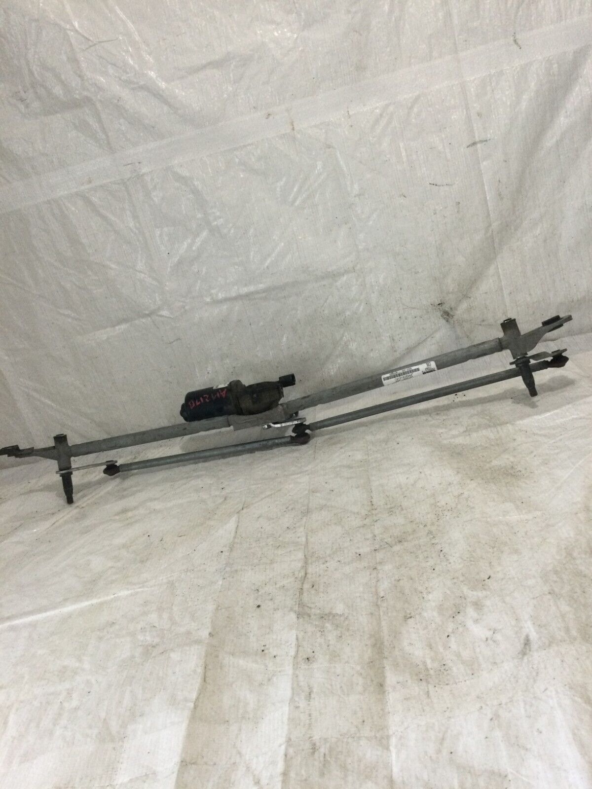 2017 Dodge Ram 1500 Windshield Wiper Motor Linkage OEM