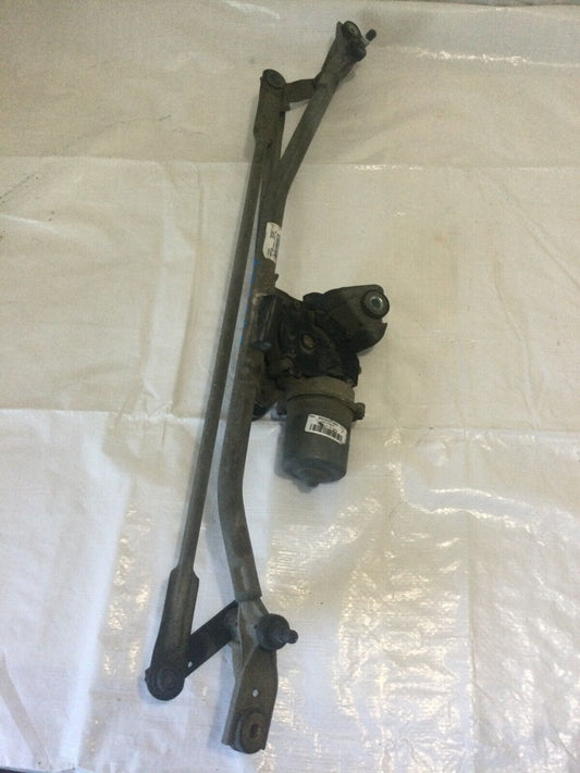 2008-2013 GMC Sierra 1500 Front Windshield Wiper Motor W/ Linkage OEM 25923882