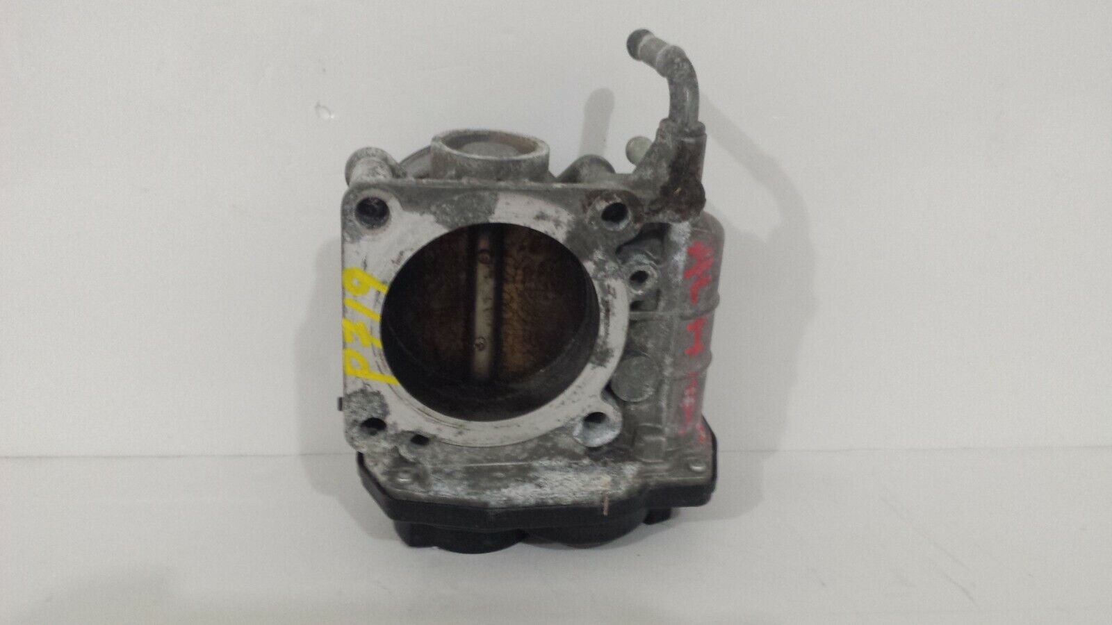 2006 Nissan Altima Throttle Body Assembly 2.5L OEM