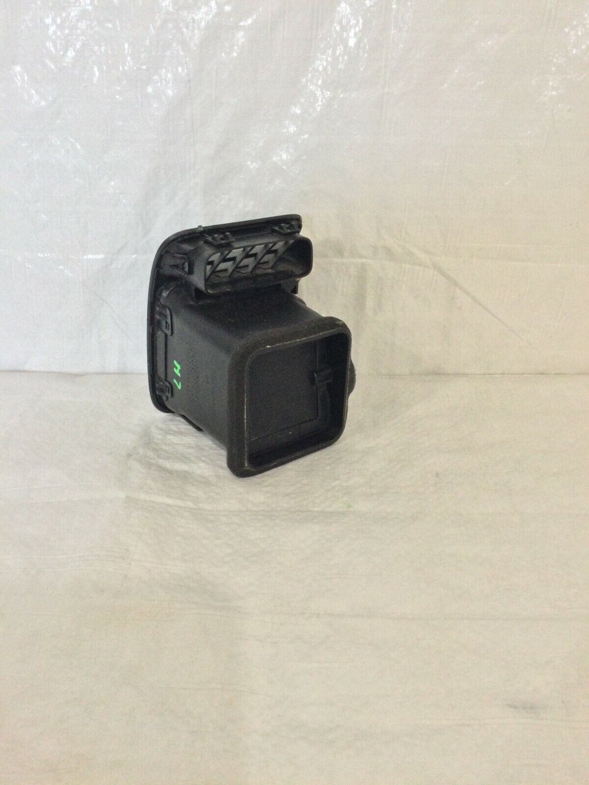 2002-2005 Honda CR-V CRV Dash Air Vent Left Driver Side OEM LH