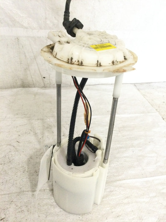 2013 Dodge Ram 1500 Fuel Pump Assembly 68145520AA OEM