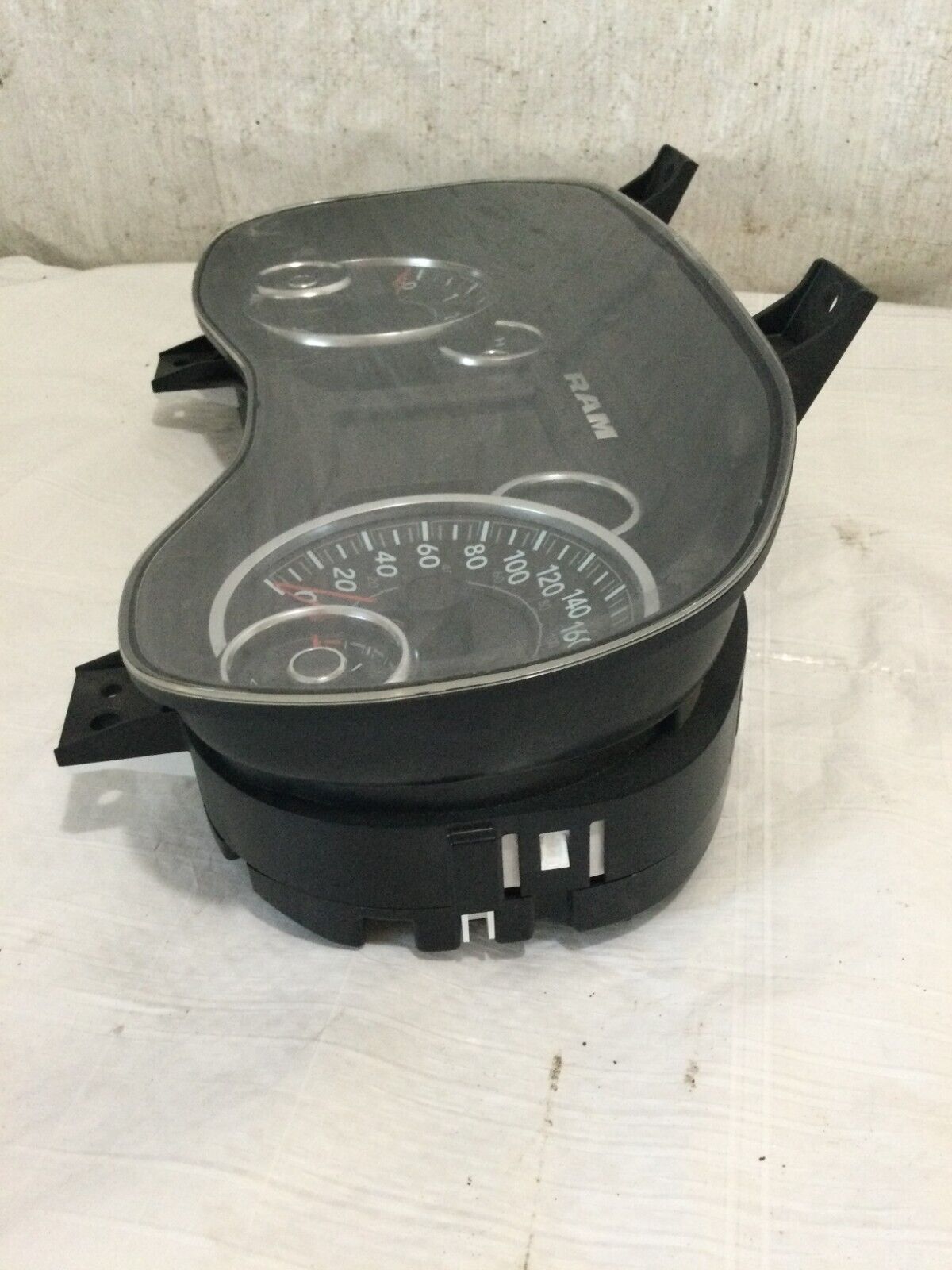 2019 Ram 3500 Diesel Speedometer Guges Instrument Cluster KPH 68370904AG  OEM