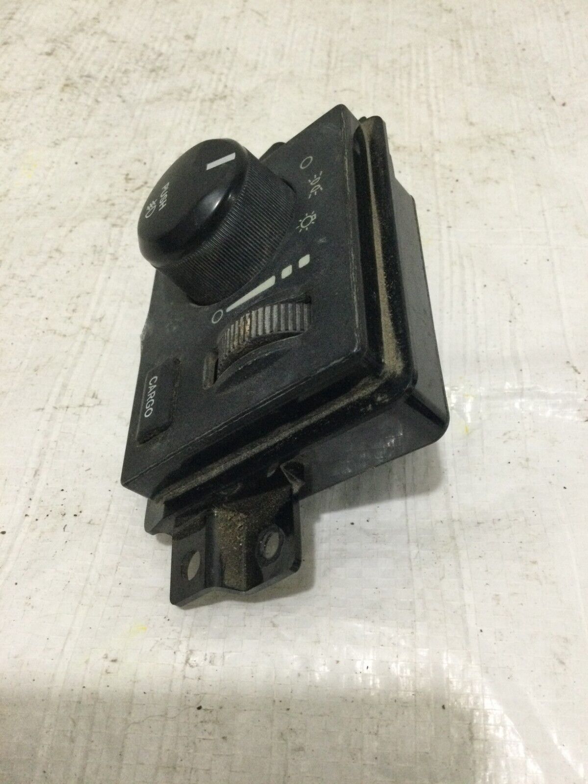 2007  Dodge Ram 1500  Headlight Switch  W/ Dash Fog Light 56049637AD OEM