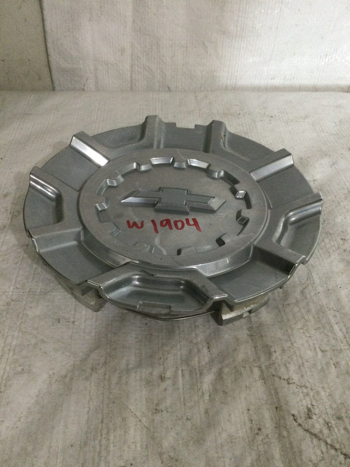 2017 GMC Sierra 1500 Center Cap OEM 22871243
