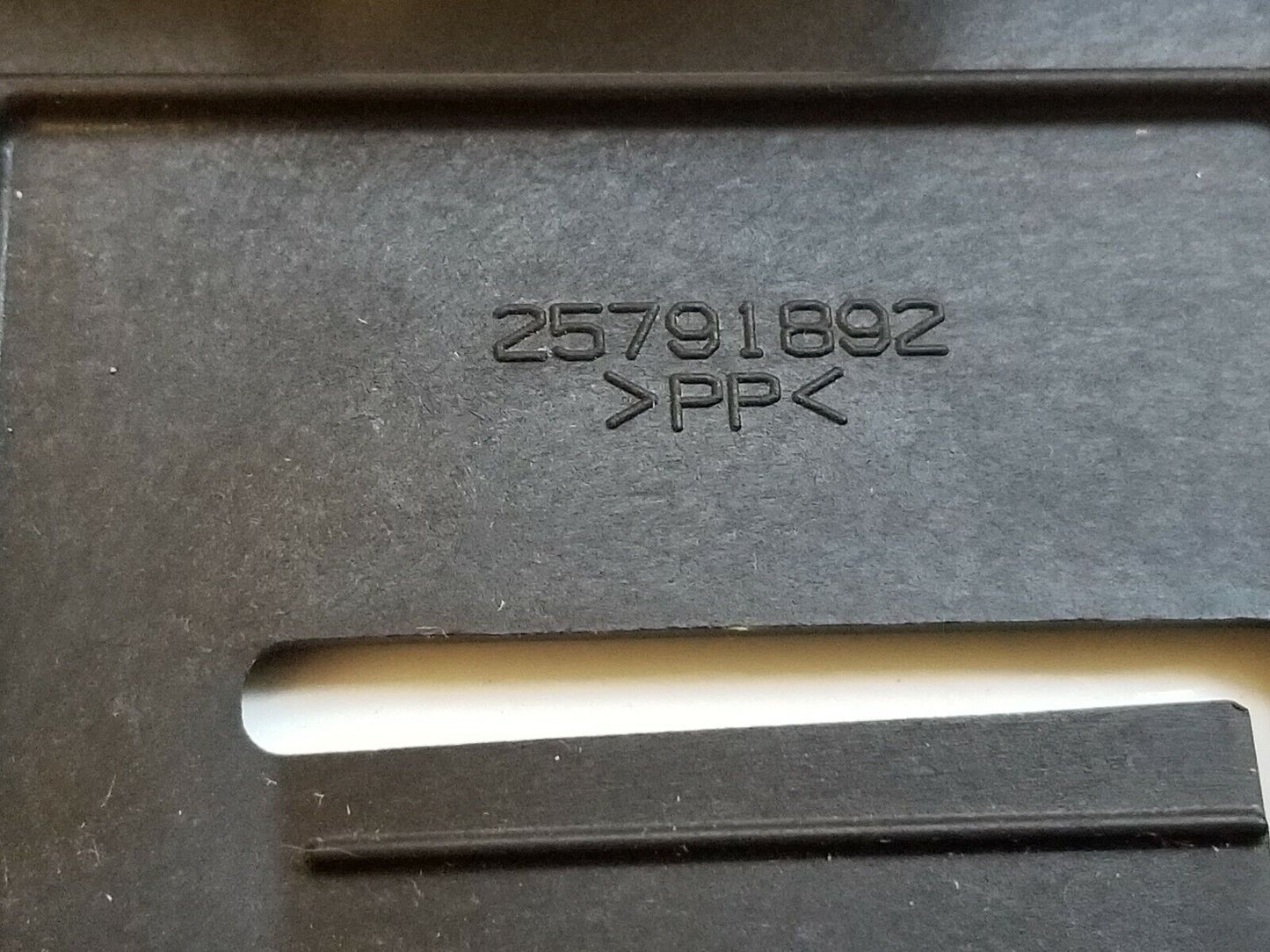 2020 Cadillac Escalade Communication Control Module Mount Bracket 25791895 OEM