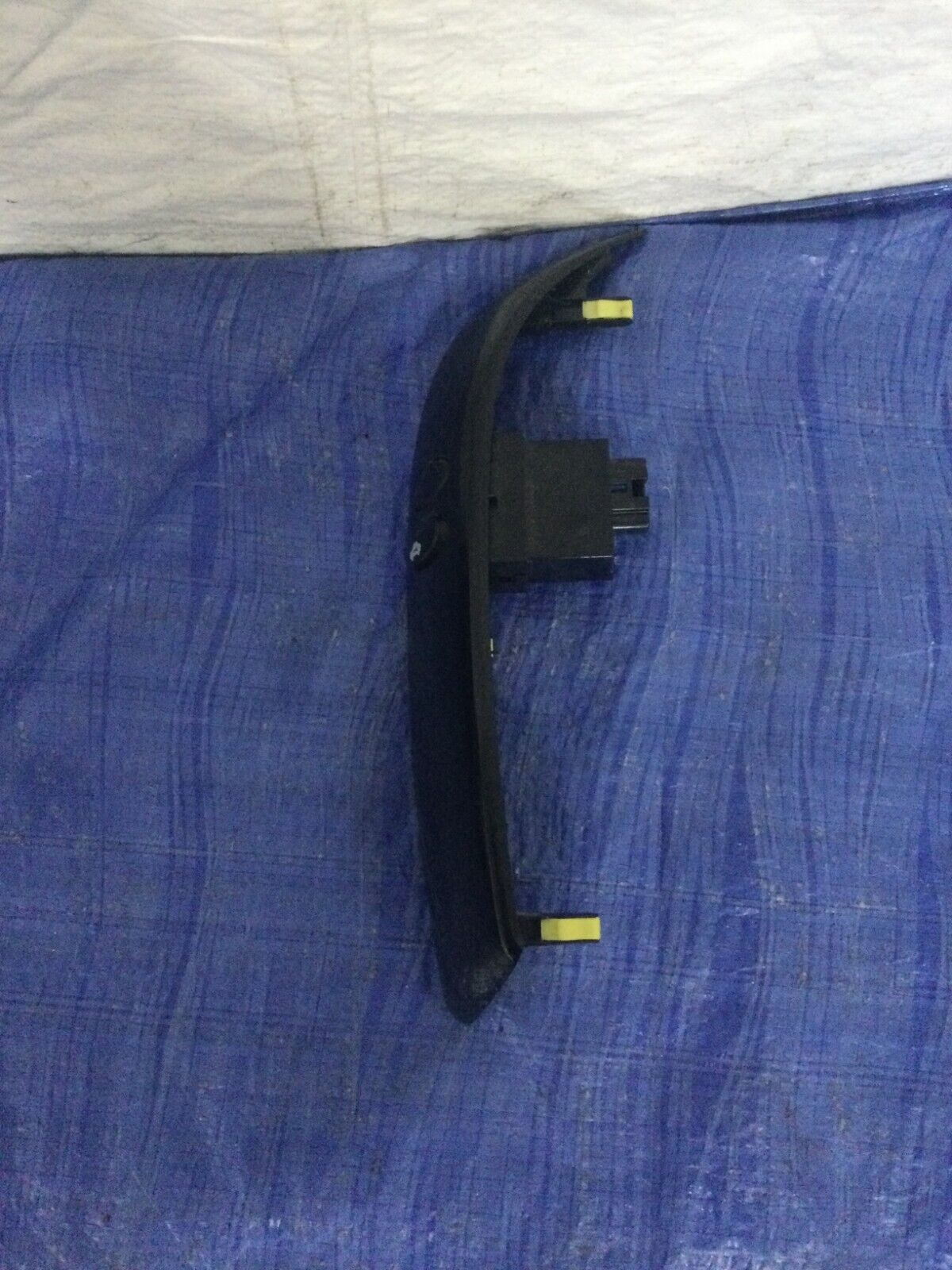 2004-2005 Toyota Sienna center dash right radio bezel trim panel OEM 55413-AE010