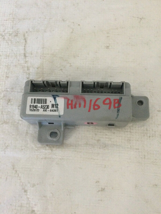 2016 Hyundai Elantra ICM Fuse Relay Box OEM 91940-A5230