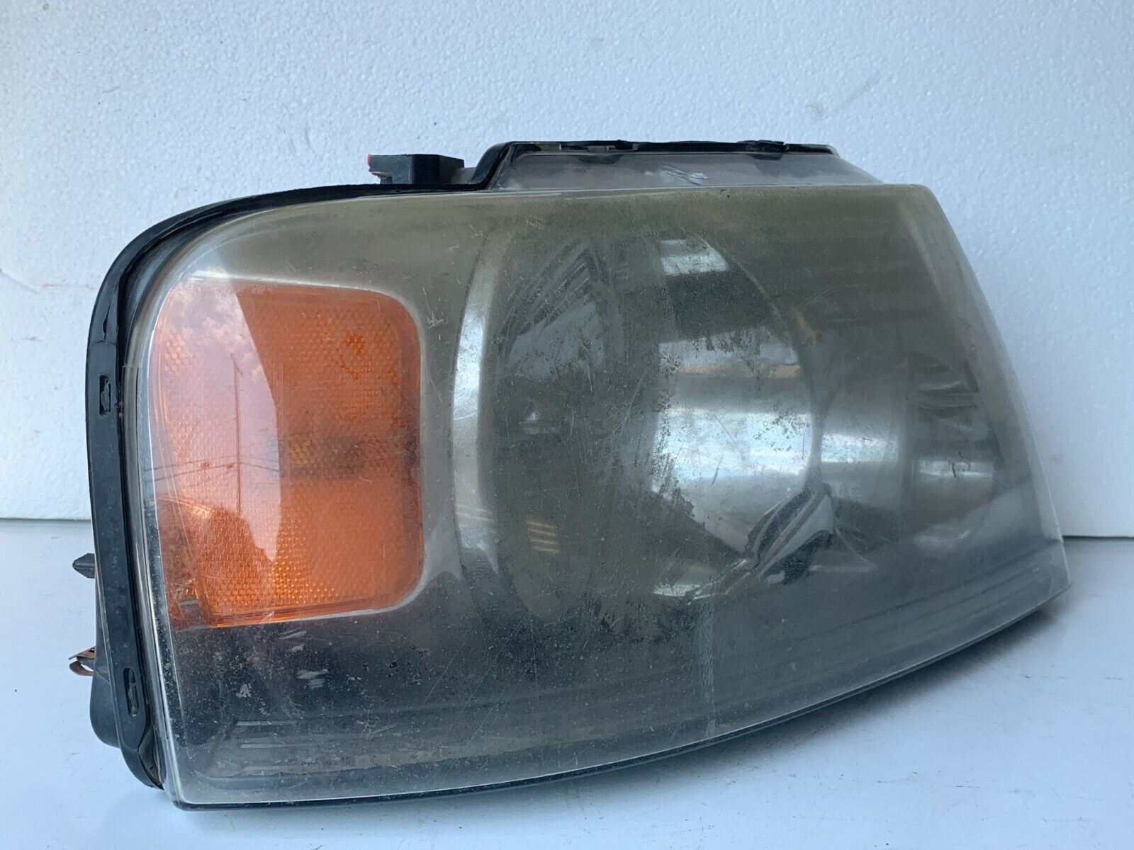 2006 Ford F-150 F150 Headlight Headlamp Harley Davidson Right Passenger Side OEM