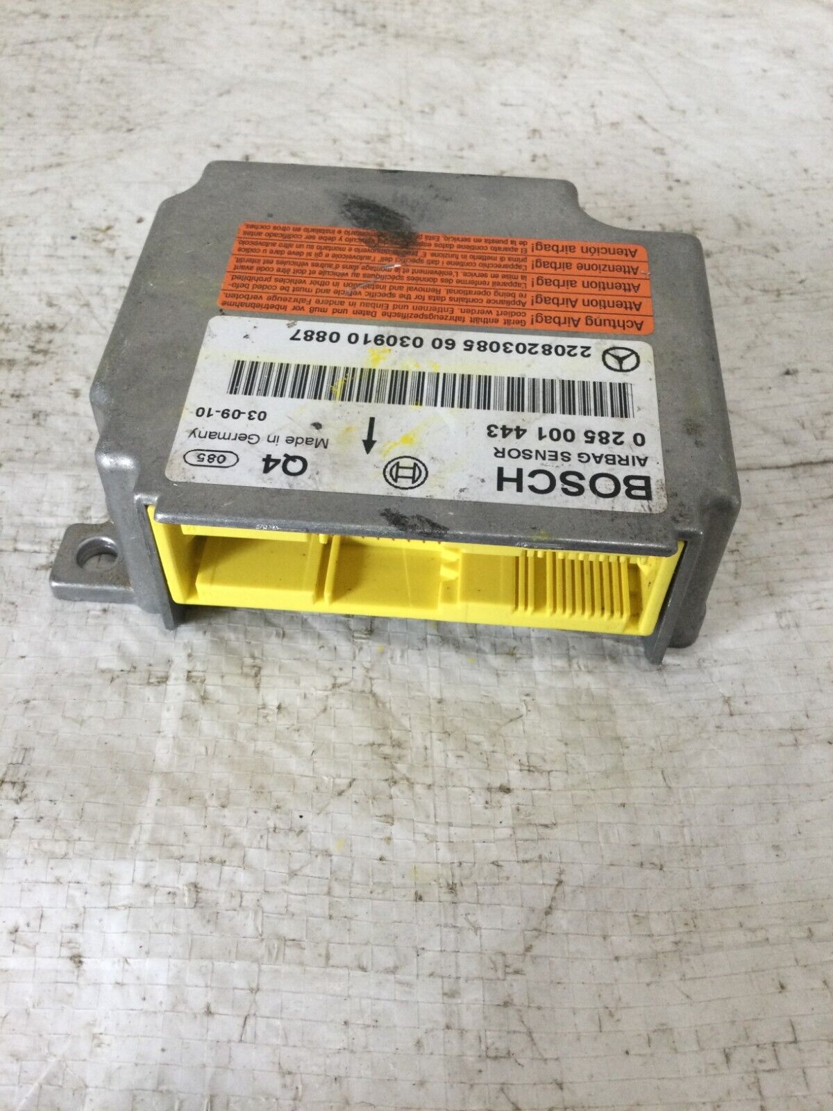 2004 Mercedes Benz S430 SRS Sensor Module OEM 028500143