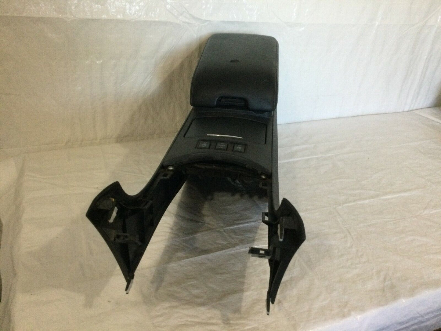 2007-2008 Infiniti G35 Center Console Assembly W/ Cup Holder OEM 68430JK00A