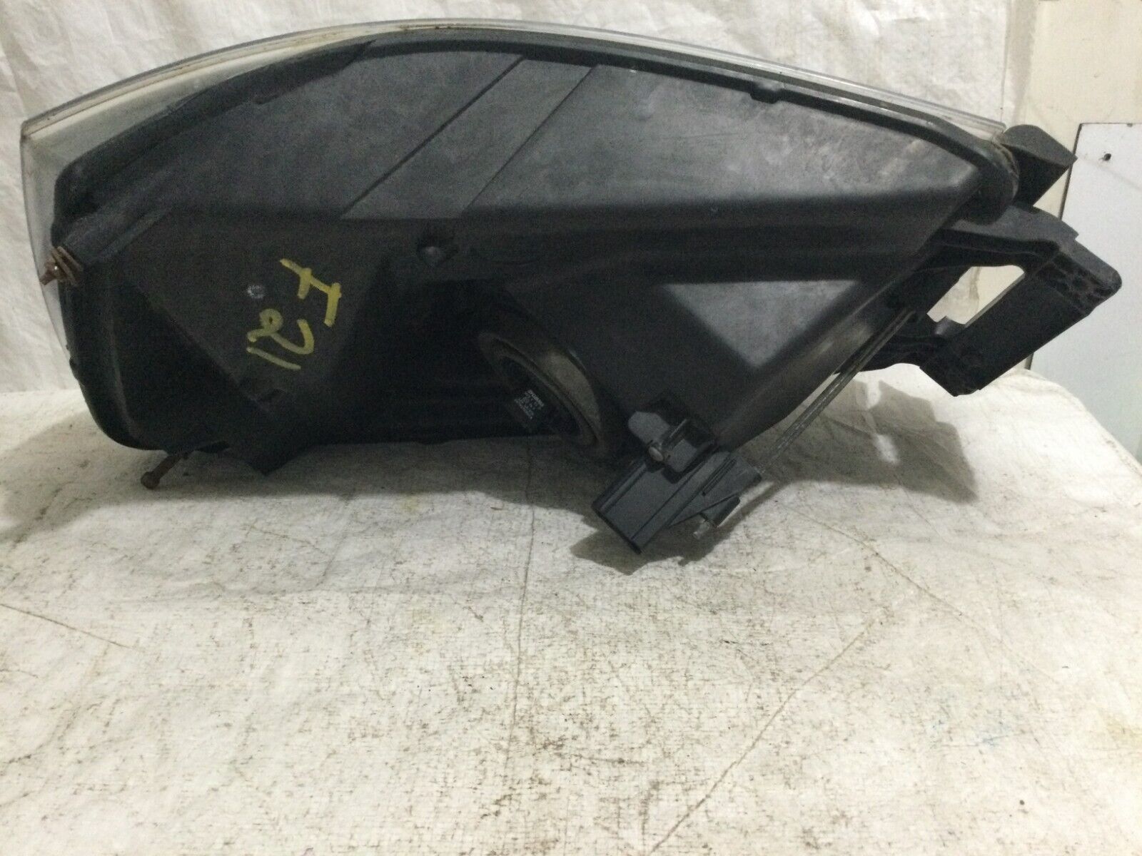 2007 Dodge Ram 1500 Headlight Right Passenger Side OEM RH 50693B OEM