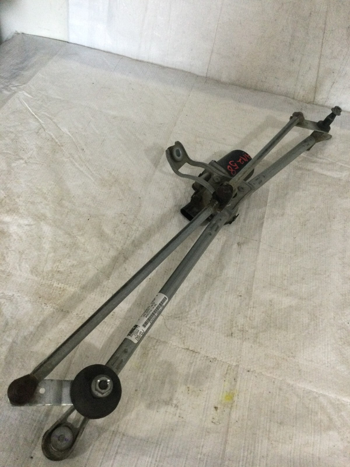 2019 Dodge Ram 1500 Windshield Wiper Motor W/ Linkage OEM 55372141AL