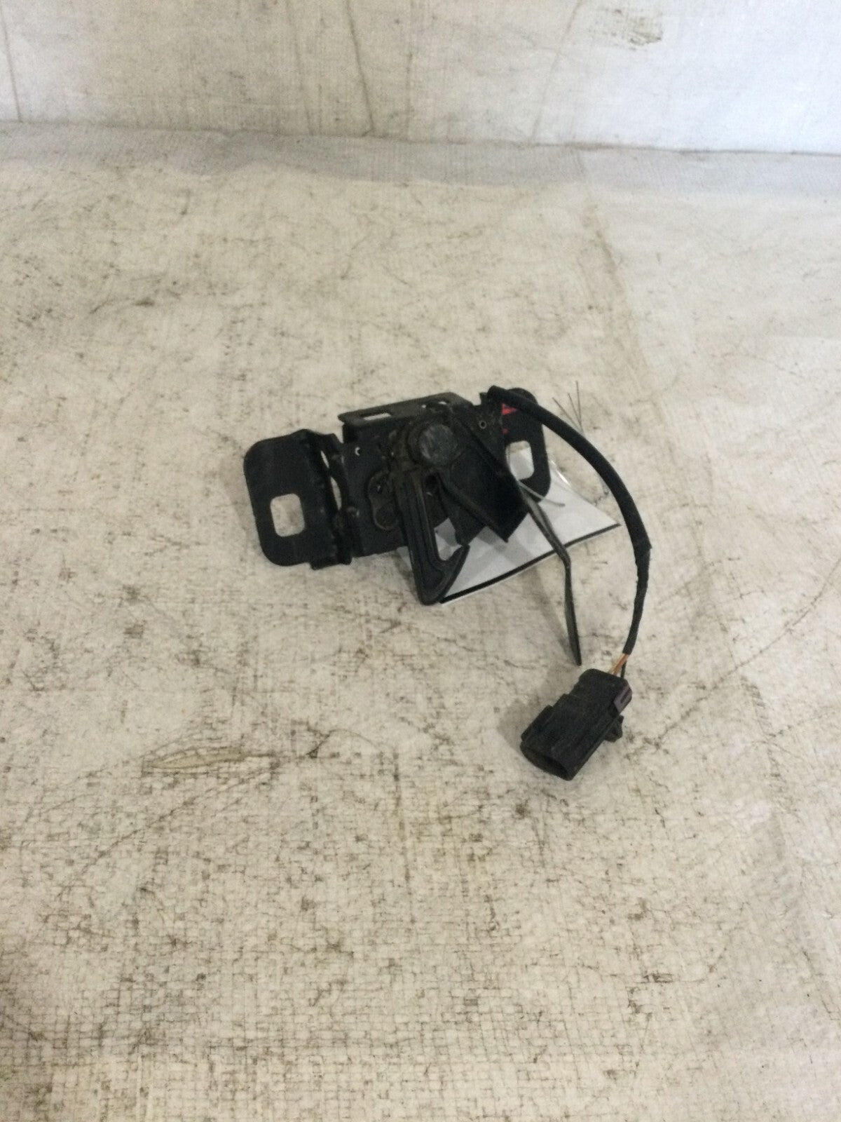 2017 Sierra Denali 1500 Hood Latch OEM