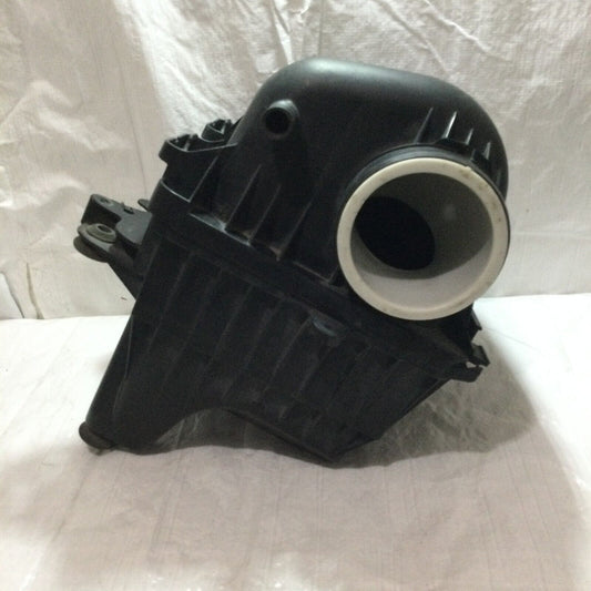 2009 Chrysler Town & Country Air Filter OEM