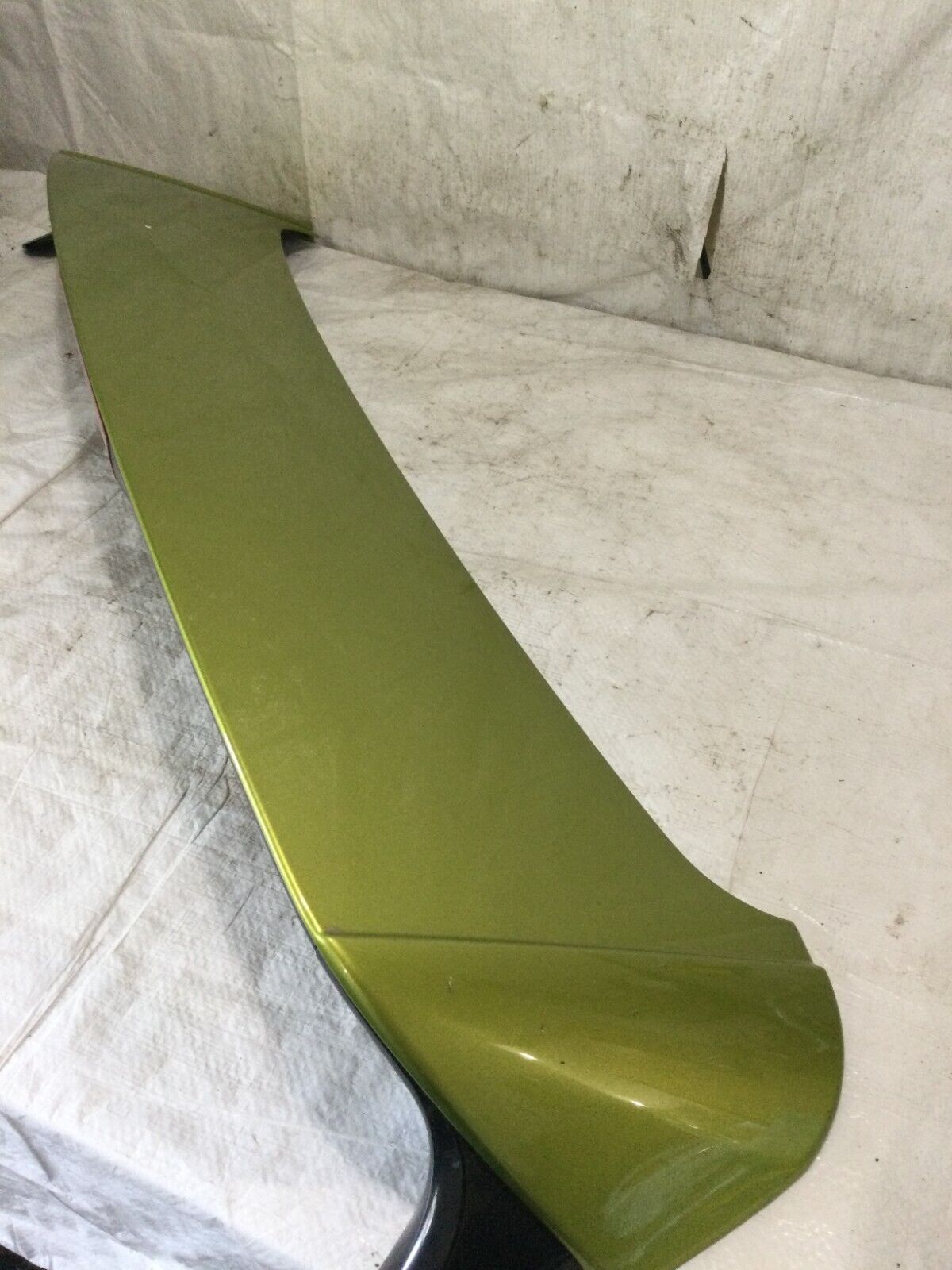 2017-2019 Nissan Rogue Sport Green Rear Spoiler OEM.