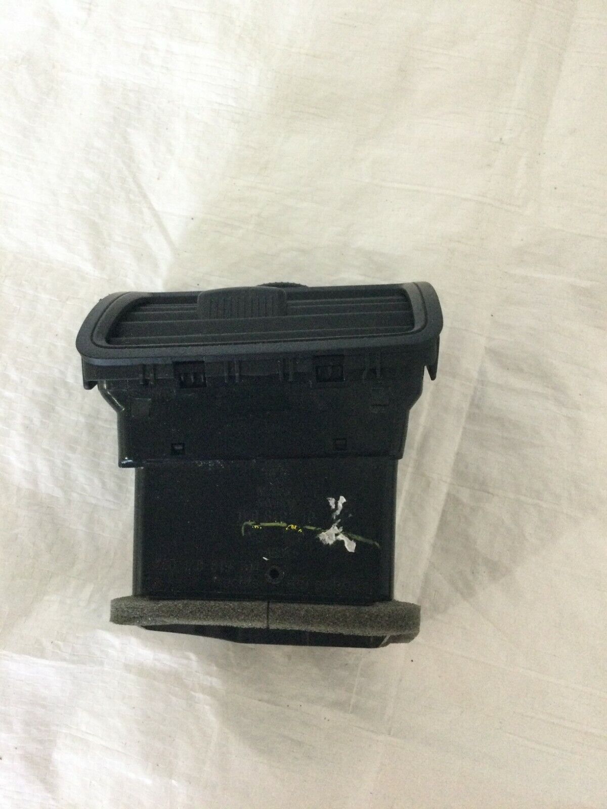 2006 Volkswagen Jetta Right Passenger Side Dash Air Vent 1K0819710 OEM
