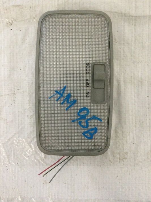 2009-2013 Toyota Matrix Interior Center Roof Dome Map Light OEM