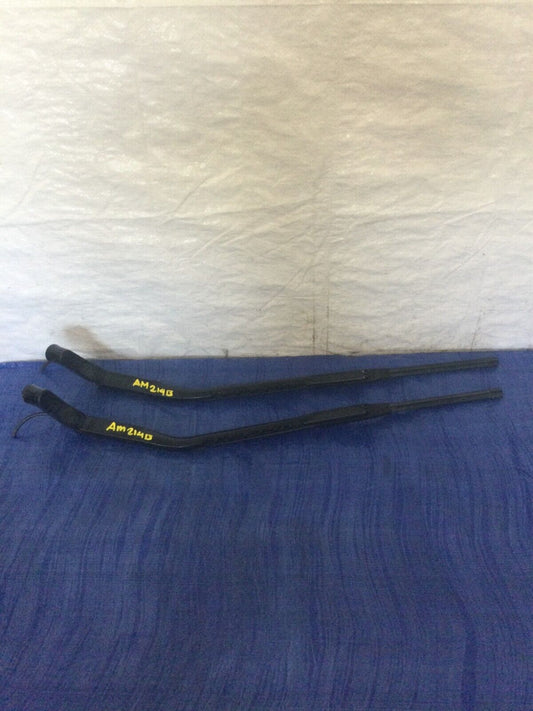 2011-2014 Chevrolet Silverado 1500 Right Left Windshield Wiper Arm OEM