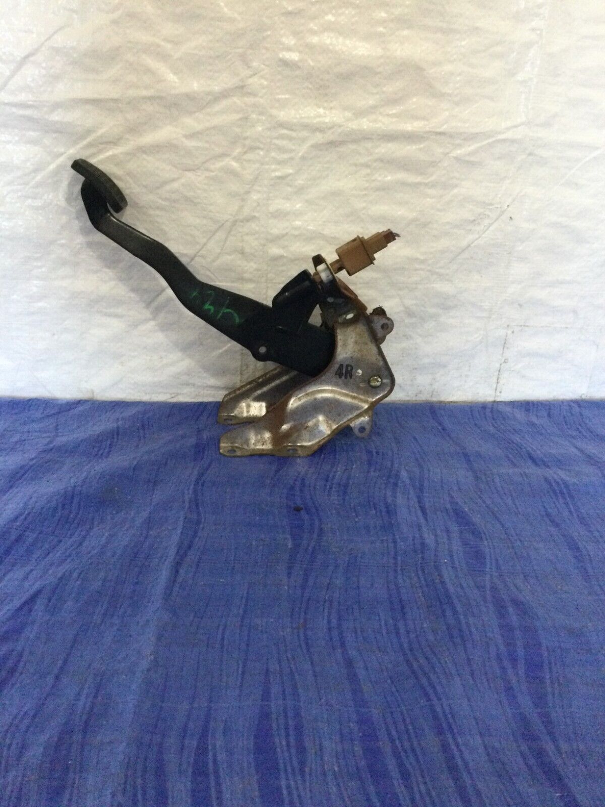 2004 DODGE RAM 1500 BRAKE PEDAL OEM