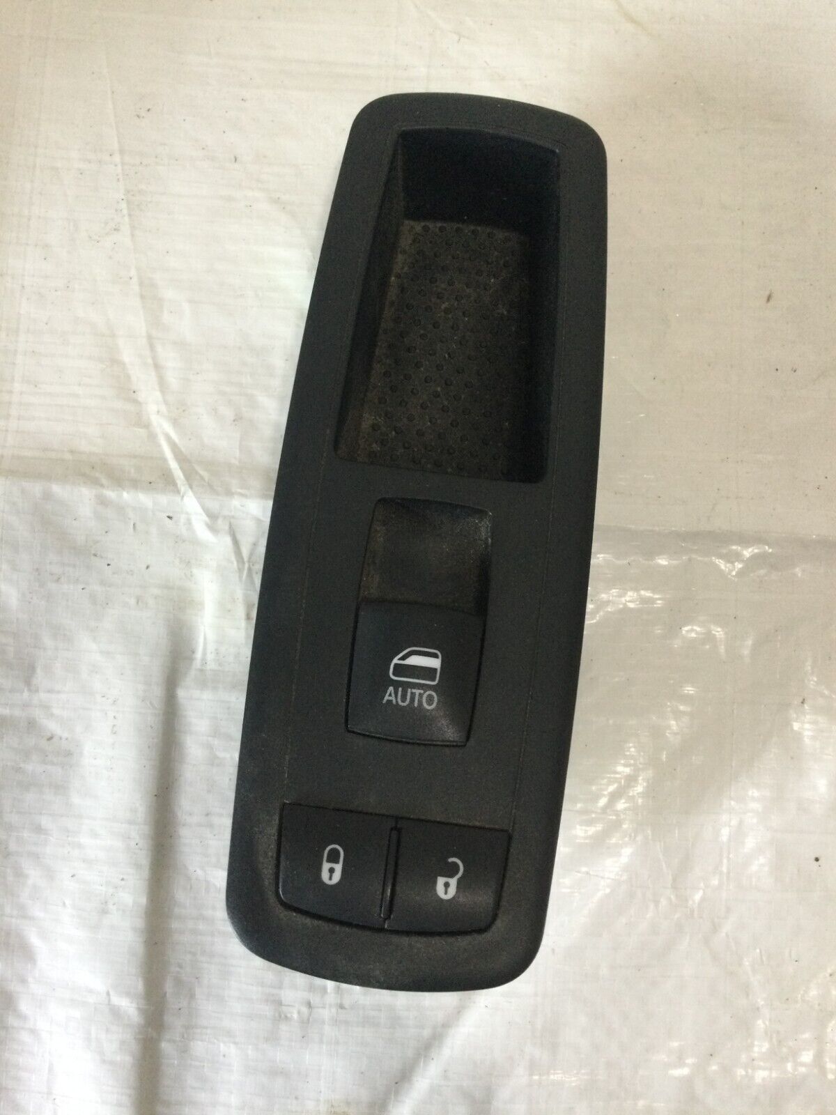 2017 Dodge Grand Caravan Passenger Right Power Window Switch 68298088AA OEM