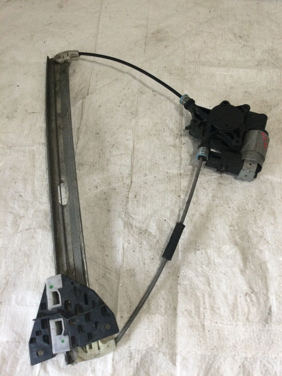 2005 Mazda MAZDA6 Right Passenger Front Door  Regulator Motor OEM