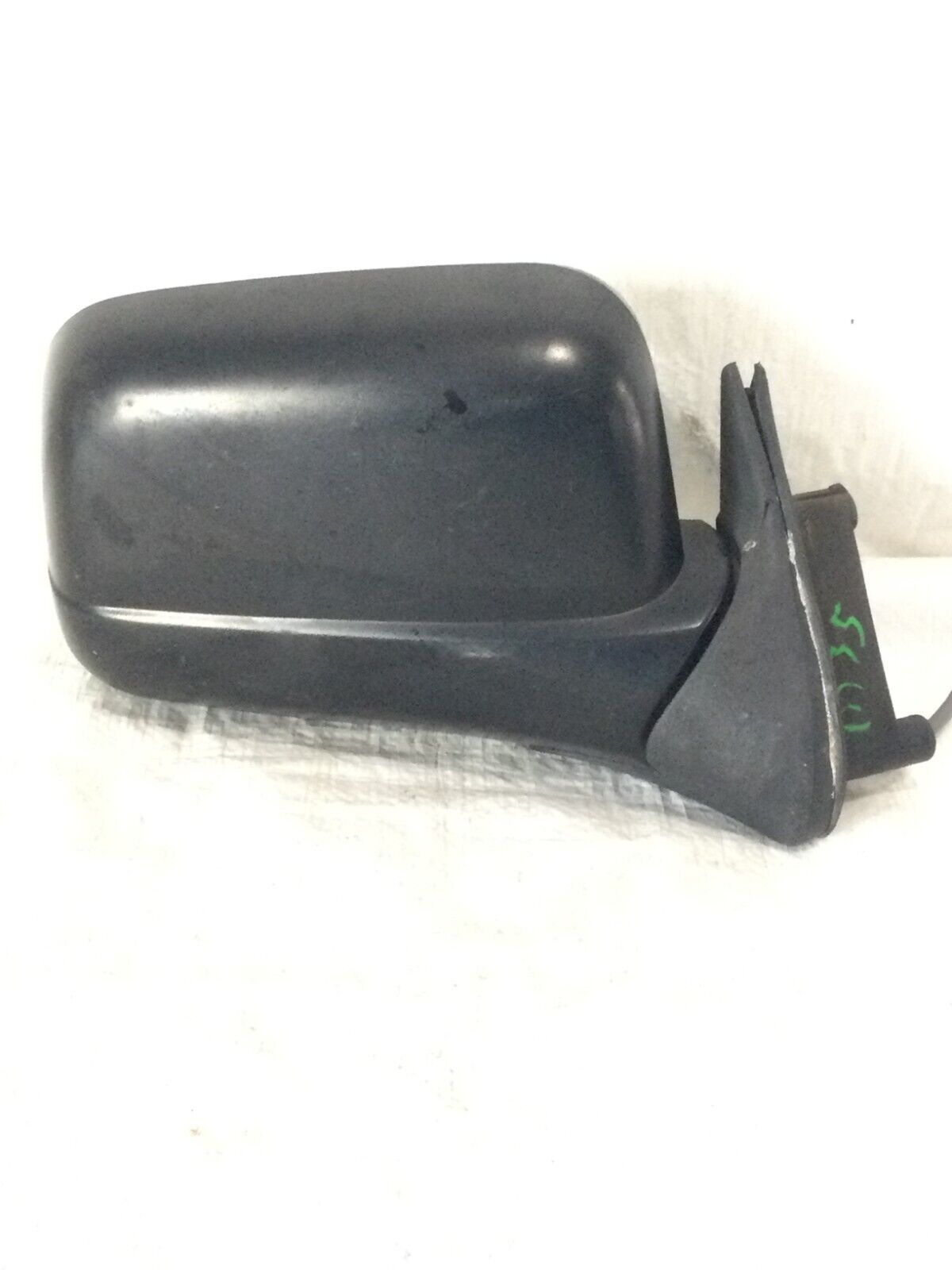 2001 Nissan Xterra Side View Power Door Mirror Right Passenger OEM ( Damage )