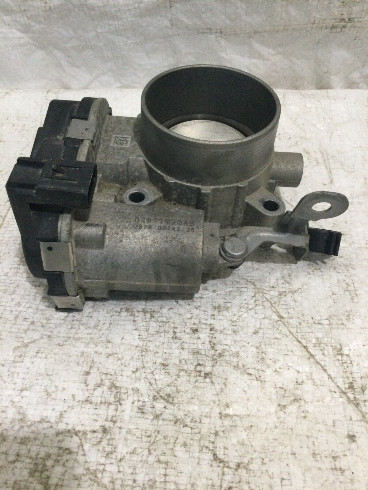 2017-2019 Jeep Compass Throttle Body Valve Assembly OEM 04891970AB